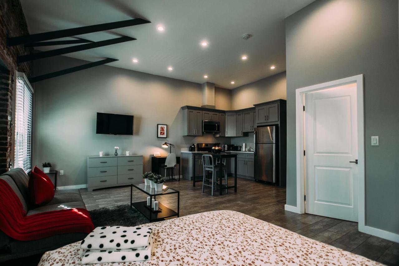 New Urban Loft In Hollywood Hotel