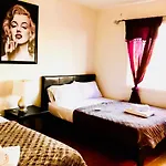 Beverly Hills Bnb