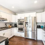 Stylish Hollywood Hills Home With Million Dollar Views Waiting For You!