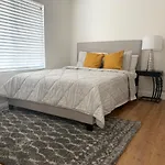 Gated Contemporary 3 Bedroom - 2 Bathroom Home In South La Plus Parking