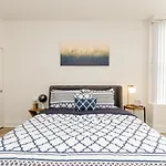 Marina Del Rey Venice 2 Bedroom Work Remote