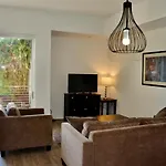 West Seventh Ave La 30 Day Stays