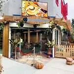 Island Girl Spa + Bed And Breakfast