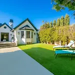 Hancock Park Manor