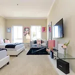 Hollywood Loft Apartments Free Parking Close To Studios Universal