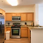 Perfect Apt Near Ucla W Parking Gym Pool Wifi In Westwood B3