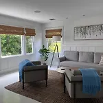 The Craftsman House In Venice Beach
