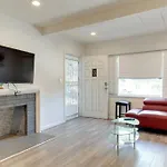 Large 5 Bedroom Charmer With Pool