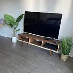 Modern Condo With Pool ,Near Hollywood,Dtla, Melrose