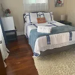 Peaceful Stay In La