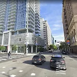 2 Bedroom Condo With Pool And Downtown La View
