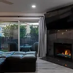 Modern San Pedro Home