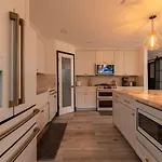 Modern San Pedro Home