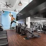 Luxury West Hollywood Gem With Pool & Hot Tub + Gym