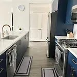 Stunning View Of Dtla Modern Retreat Free Amenity