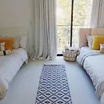 Stylish Pacific Palisades Gem
