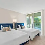 The Diamond Dock - Rare Gem Marina View Pool Jacuzzi Tennis Courts