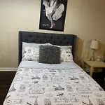 Hollywood Loft Spacious With 2 Beds And Parking
