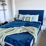 Amazing 1 Bd In Heart Sm Parking