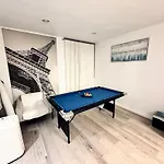 Amazing Large 2 Bedroom West Hollywood Apartment