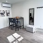 Gorgeous House In Los Angeles