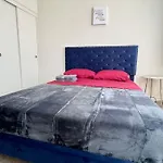 Perfect 1 Bd,Pool,Parking,Center