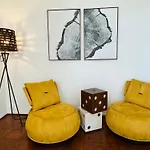 Urban Oasis: Stylish Mid-Century Home In Weho