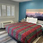 Sahara Inn - Los Angeles
