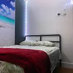 Venice Beach International Traveler Cabins