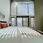 *Weho/Beverly Hills* Luxury 2Bd/2.5Ba + Balconies