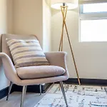 Charming Luxury Apartment With Hollywood Sign View