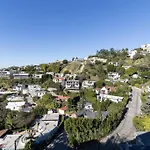 Hollywood Glamour: Studio Gem With Cityscape Vibes