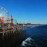 Marina Club