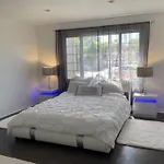 3 Bd In Heart Of Beverly Hills
