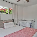 Hollywood Dream Pool Home & King Beds