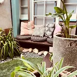 Venice Beach Lux Beach Hideaway
