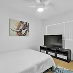 Newly Renovated 3Bed, 2Bath Apartment In Santa Monica