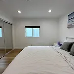 Modern Comfort Private Room 1
