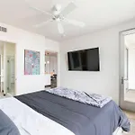 New 2Bed Upscale Apartment