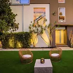Gorgeous Three Bedroom Versatile Home