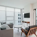 2 Bed 2 Bath Contemporary High Rise Dtla Living