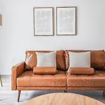 Charming Urban Oasis 2Br 1Bath
