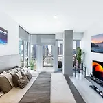 Top Floor High Rise 3 Bed Dtla Skyscraper Penthouse