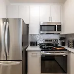 Cozy 2Bd Retreat In Marinadelrey!Free Parking&Pool