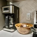 Cozy 2Bd Retreat In Marinadelrey!Free Parking&Pool