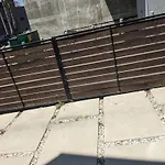 Cozy 3 Bedroom Townhouse With Balcony