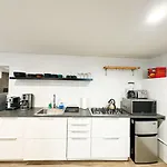 Modern Studio In La - Sh3-Ww