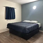 Budget Inn Hollywood