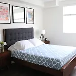 Heart Of Santa Monica 2 Bedroom 2 Bath