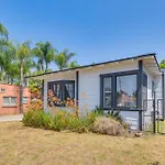 Los Angeles Family Home With Deck About 7 Mi To Downtown